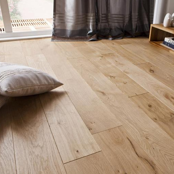 natural-oak-multilayer-engineered-wood-flooring_633630.jpg