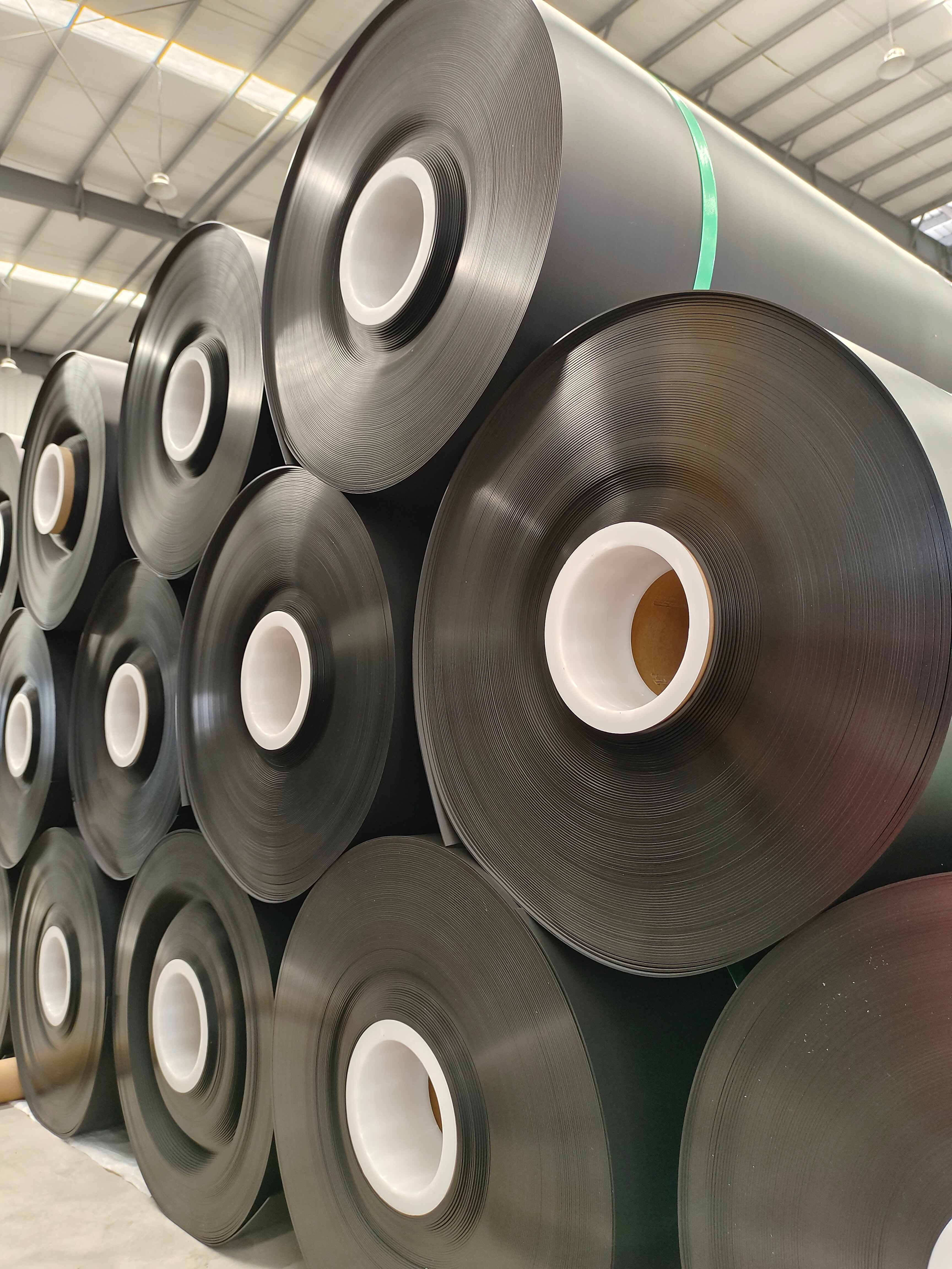Durable HDPE Geomembrane Liner: The Definitive Guide to Long-Lasting Containment Solutions