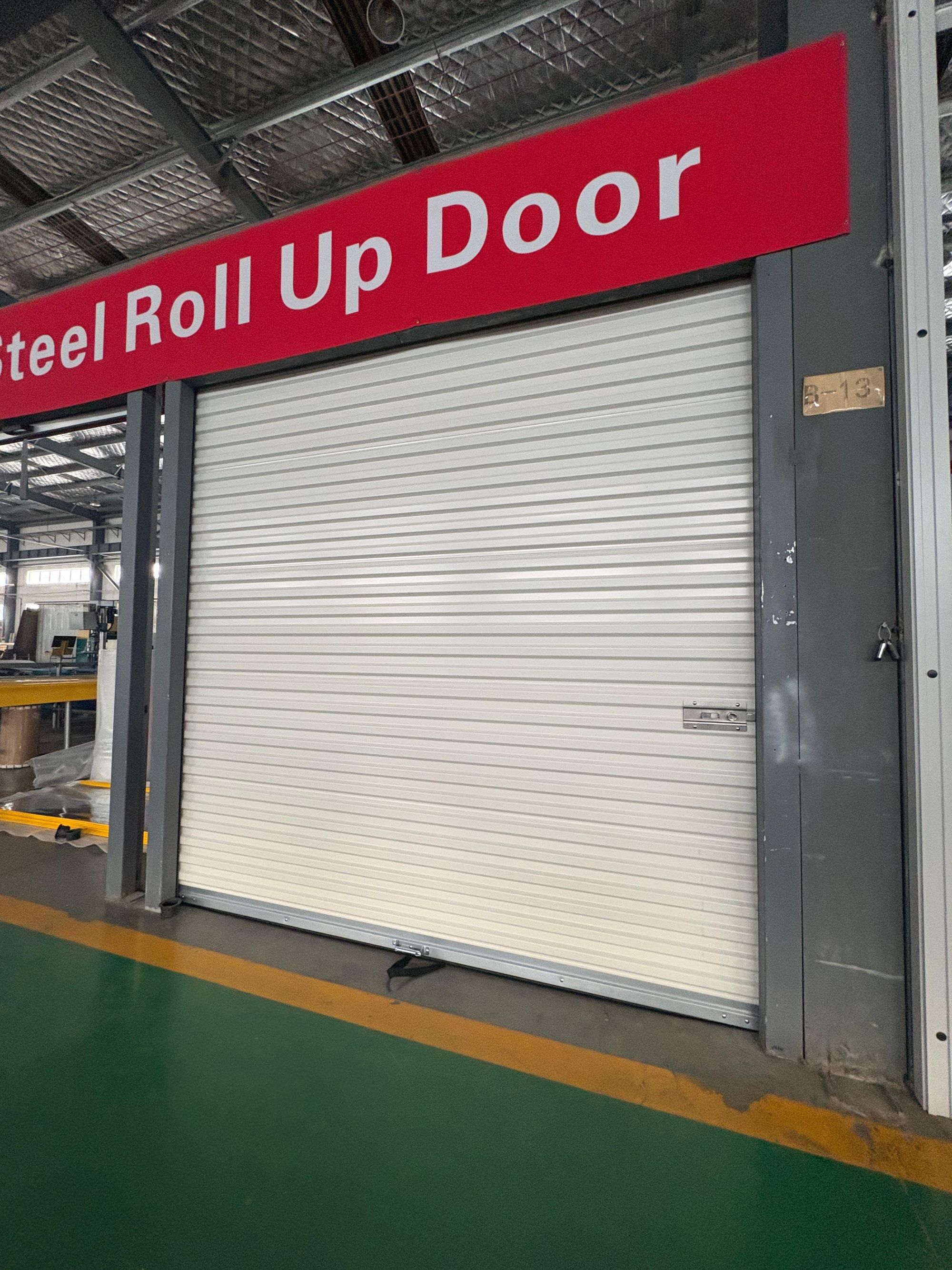 Roll Up Door Supplier Tips for Choosing Secure and Durable Commercial Doors